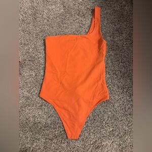 Aritzia Babaton BodySuit